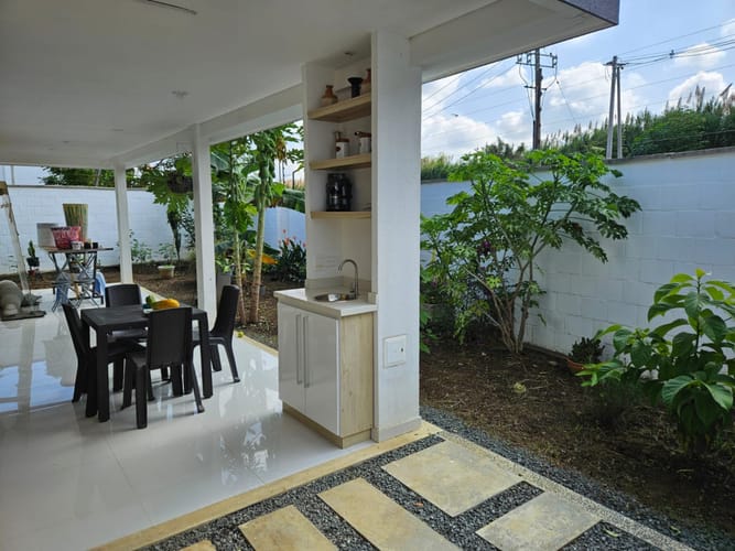 Casa de 3 alcobas en venta en El Castillo, Jamundí, 168 m² · foto 22 de 24