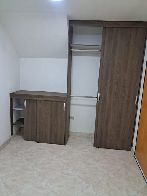 Apartamento de 2 alcobas en arriendo en Campo Valdes No.1, Medellín, 76 m² · foto 15 de 19