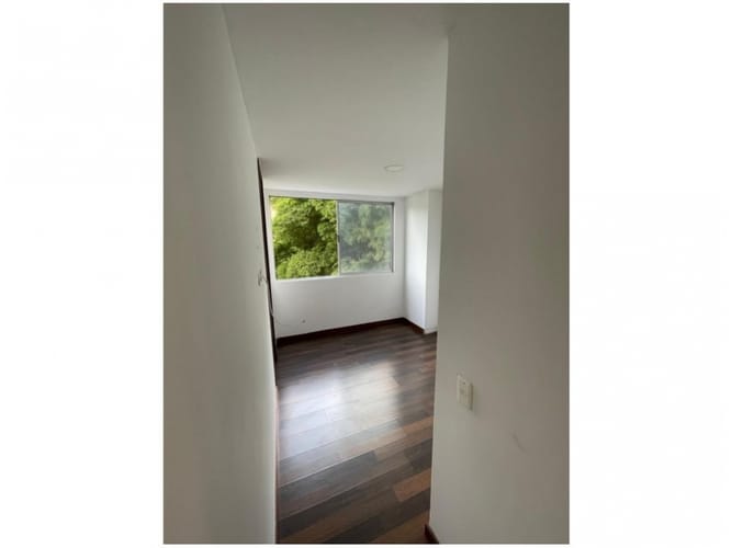 Apartamento de 2 alcobas en venta en La Inmaculada, Medellín, 125 m² · foto 6 de 18