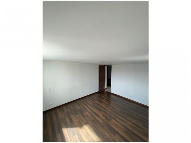 Apartamento de 2 alcobas en venta en La Inmaculada, Medellín, 125 m² · foto 13 de 18