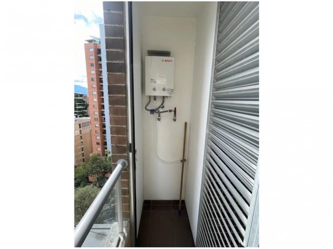 Apartamento de 2 alcobas en venta en La Inmaculada, Medellín, 125 m² · foto 15 de 18