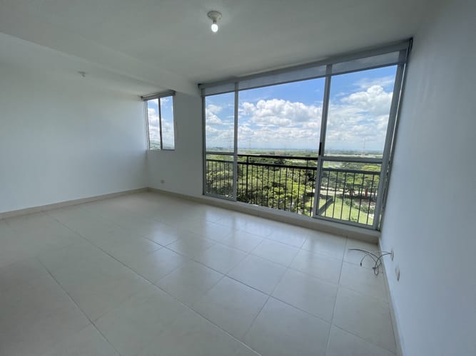 Apartamento de 2 alcobas en arriendo en Zona Industrial, Yumbo, 50 m² · foto 2 de 22