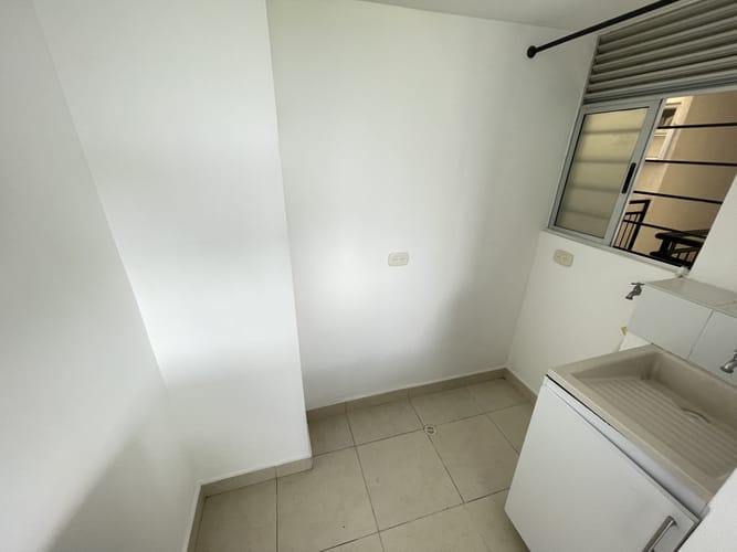 Apartamento de 2 alcobas en arriendo en Zona Industrial, Yumbo, 50 m² · foto 9 de 22