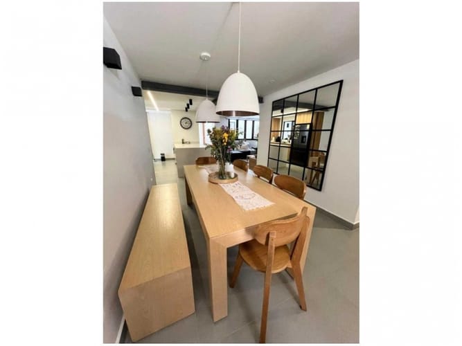 Casa de 3 alcobas en venta en Miravalle, Medellín, 192 m² · foto 4 de 10