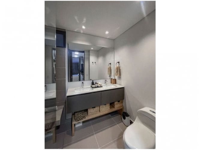 Apartamento de 2 alcobas en venta en Altos Del Poblado, Medellín, 118 m² · foto 10 de 15