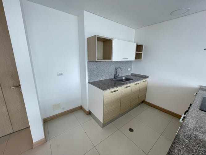 Apartamento de 1 alcoba en arriendo en Cr.La Castellana, Barranquilla, 53 m² · foto 5 de 12