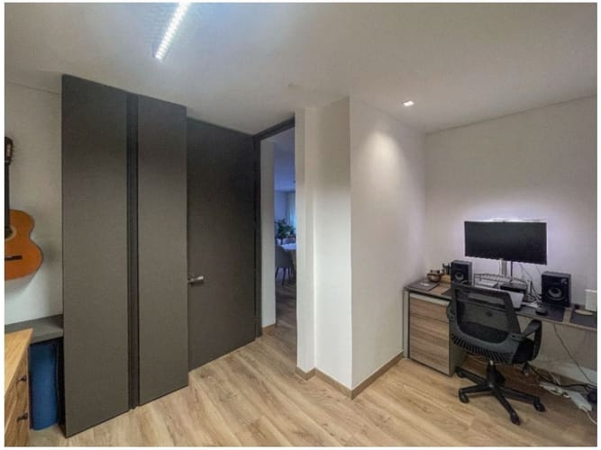 Apartamento de 2 alcobas en venta en Altos Del Poblado, Medellín, 118 m² · foto 13 de 15