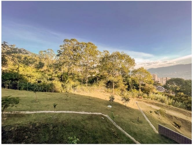 Apartamento de 2 alcobas en venta en Altos Del Poblado, Medellín, 118 m² · foto 15 de 15