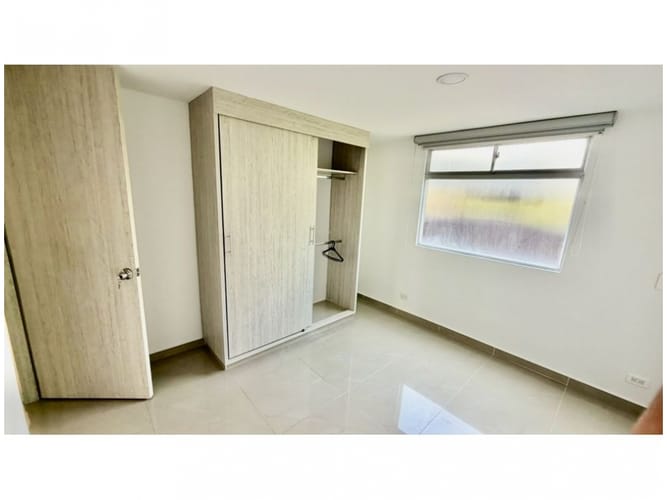 Apartamento de 3 alcobas en venta en Laureles, Medellín, 98 m² · foto 8 de 14