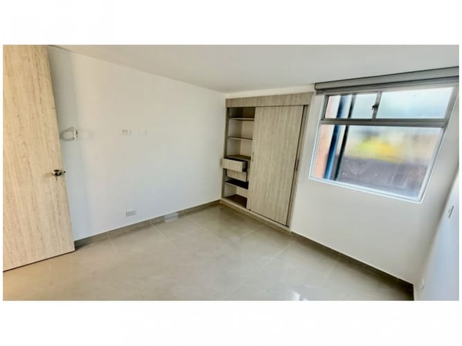 Apartamento de 3 alcobas en venta en Laureles, Medellín, 98 m² · foto 10 de 14