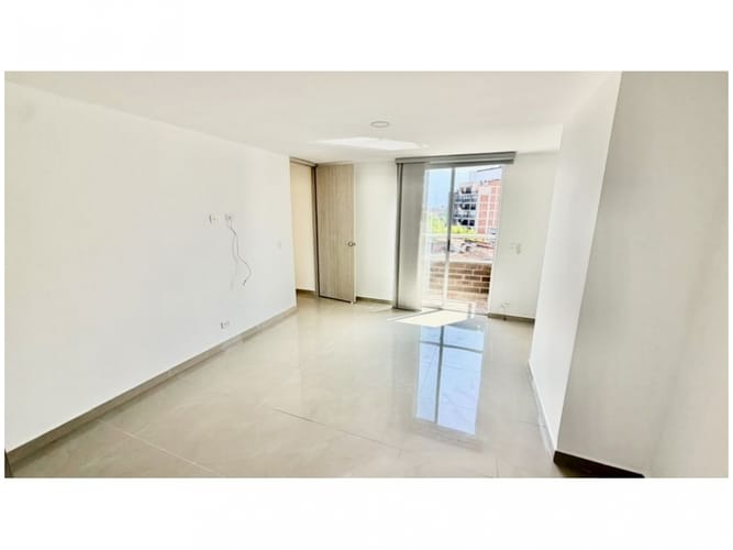 Apartamento de 3 alcobas en venta en Laureles, Medellín, 98 m² · foto 11 de 14
