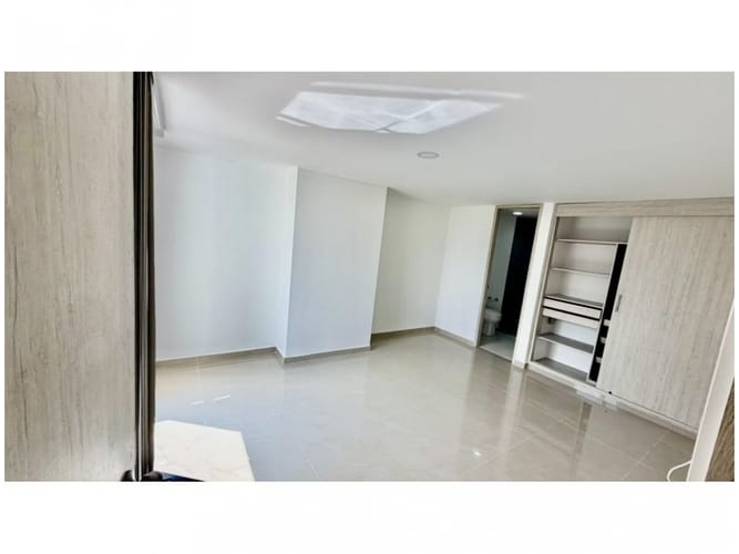 Apartamento de 3 alcobas en venta en Laureles, Medellín, 98 m² · foto 12 de 14