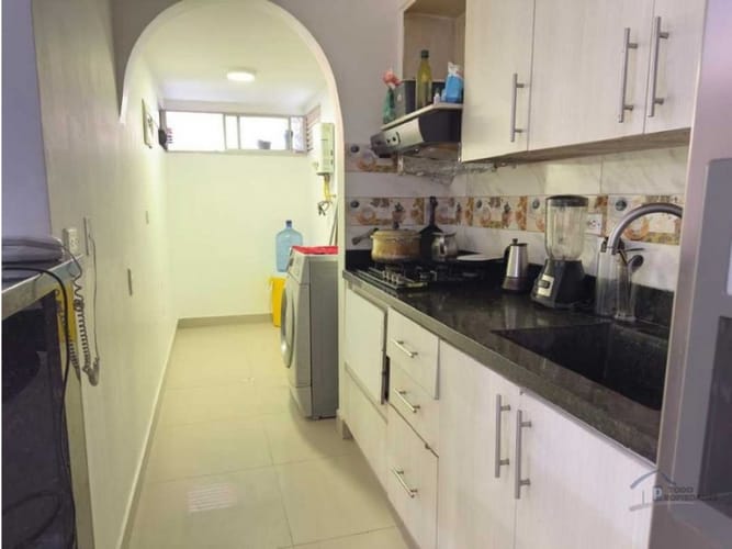 Apartamento de 3 alcobas en venta en Asdesillas, Sabaneta, 100 m² · foto 2 de 5