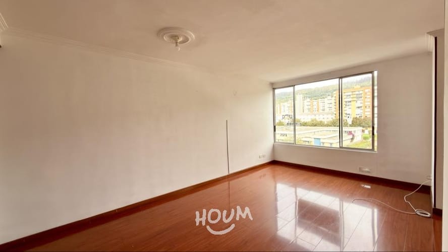 Apartamento de 3 alcobas en arriendo en Santa Teresa, Bogotá, 86 m² · foto 2 de 24
