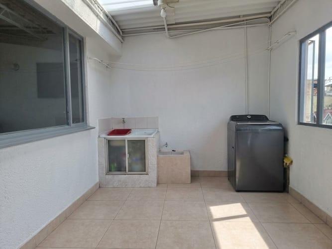 Casa de 2 alcobas en venta en La Guaca, Bogotá, 77 m² · foto 6 de 12