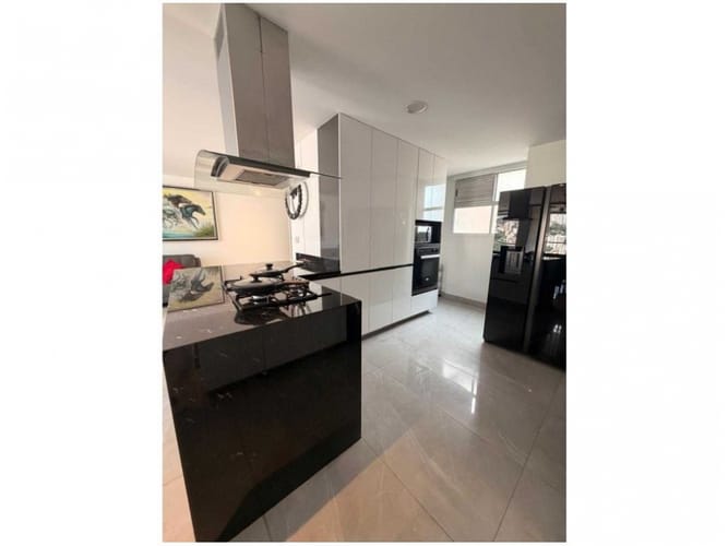 Apartamento de 2 alcobas en venta en Otraparte, Envigado, 95 m² · foto 2 de 8