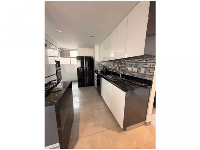 Apartamento de 2 alcobas en venta en Otraparte, Envigado, 95 m² · foto 3 de 8