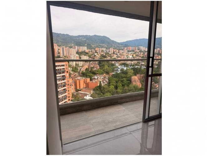 Apartamento de 2 alcobas en venta en Otraparte, Envigado, 95 m² · foto 4 de 8