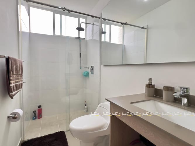 Casa de 4 alcobas en venta en El Castillo, Jamundí, 182 m² · foto 16 de 24