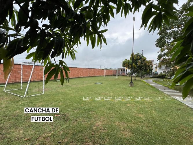 Casa de 4 alcobas en venta en El Castillo, Jamundí, 182 m² · foto 22 de 24