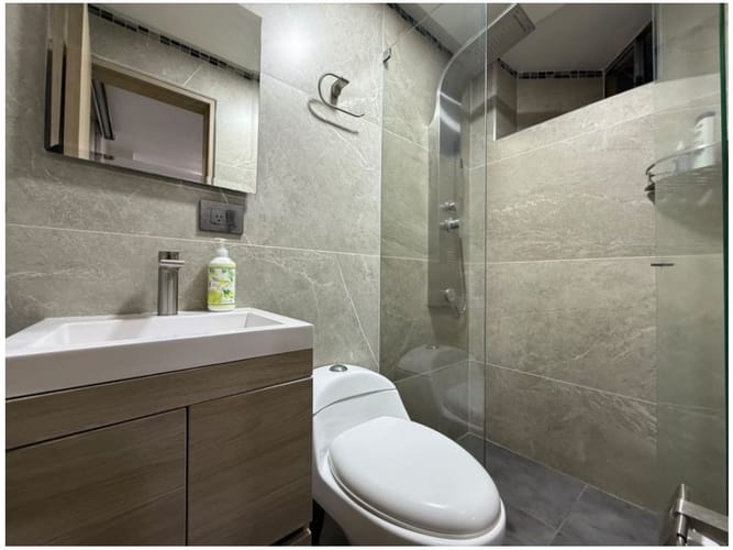 Casa de 4 alcobas en venta en Suramérica, La Estrella, 245 m² · foto 11 de 20