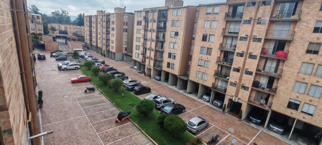 Apartamento de 2 alcobas en venta en Club De Los Lagartos, Bogotá, 65 m² · foto 18 de 22