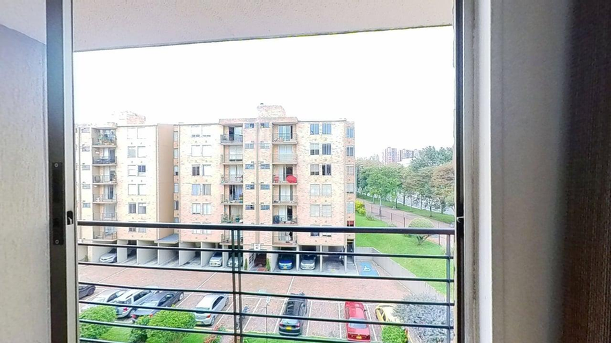 Apartamento de 2 alcobas en venta en Club De Los Lagartos, Bogotá, 65 m² · foto 17 de 22