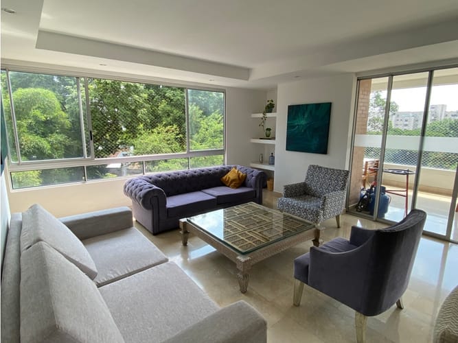 Apartamento de 3 alcobas en venta en Normandia, Cali, 267 m² · foto 2 de 24