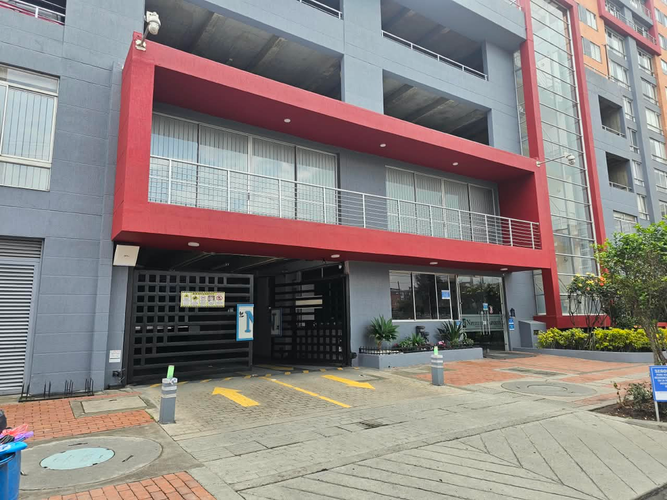 Apartamento de 3 alcobas en venta en Campo Alegre, Bogotá, 59 m² · foto 23 de 24