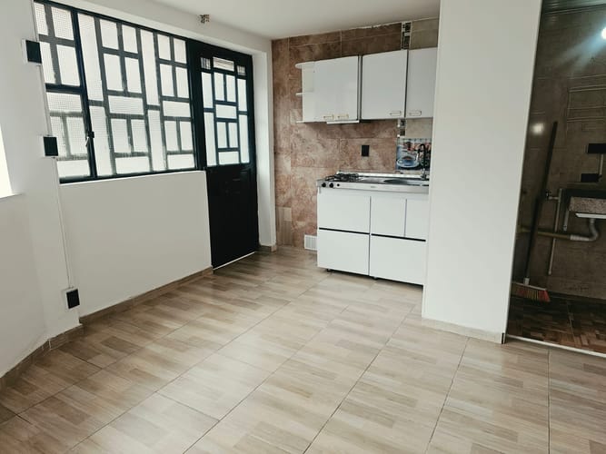 Apartaestudio en arriendo en Engativá, Bogotá, 35 m² · foto 5 de 15