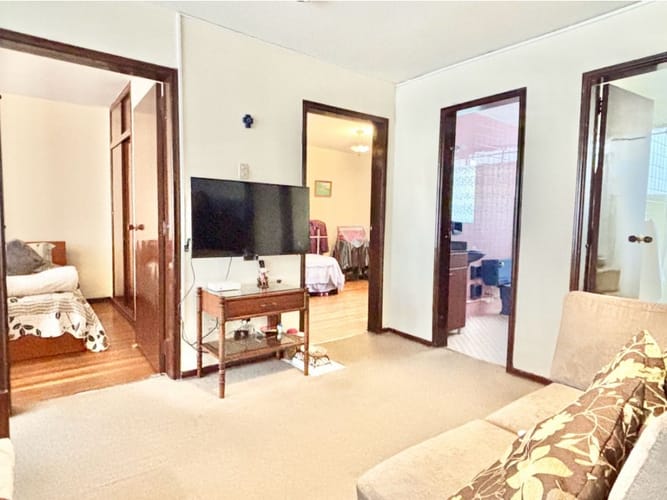 Casa de 6 alcobas en venta en Santa Barbara Oriental, Bogotá, 268 m² · foto 13 de 23