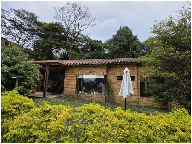 Casa de 4 alcobas en venta en Loma De Las Brujas, Envigado, 304 m² · foto 7 de 21