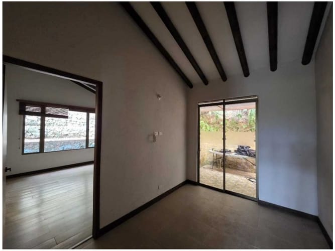Casa de 4 alcobas en venta en Loma De Las Brujas, Envigado, 304 m² · foto 13 de 21