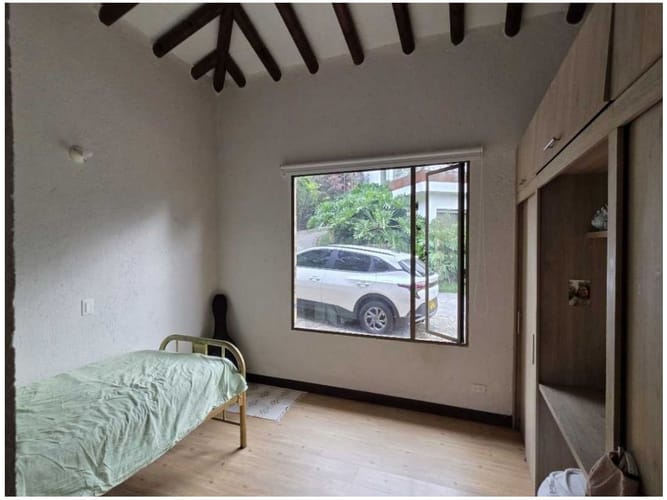 Casa de 4 alcobas en venta en Loma De Las Brujas, Envigado, 304 m² · foto 19 de 21