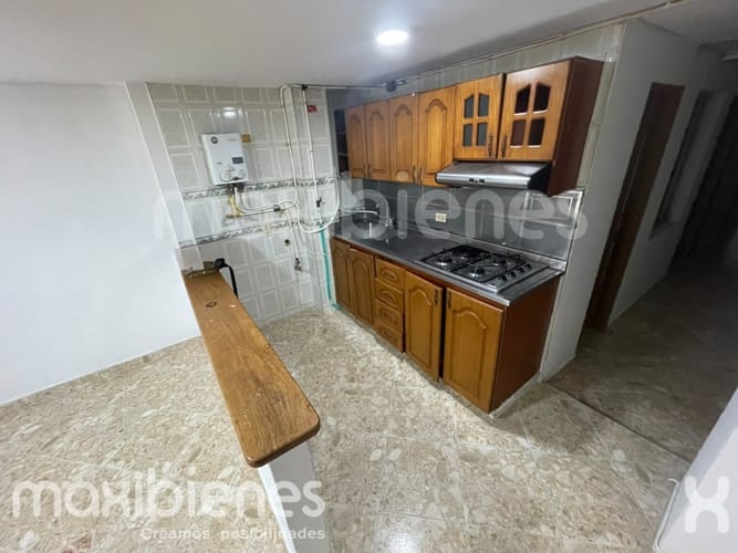 Apartamento de 3 alcobas en arriendo en Santa Mónica, Medellín, 90 m² · foto 2 de 11