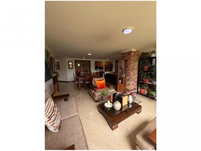 Apartamento de 3 alcobas en venta en Los Balsos, Medellín, 150 m² · foto 3 de 12