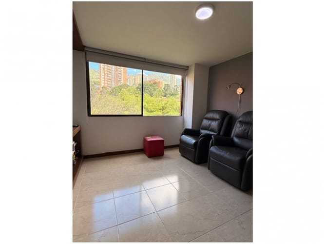 Apartamento de 3 alcobas en venta en Los Balsos, Medellín, 150 m² · foto 7 de 12
