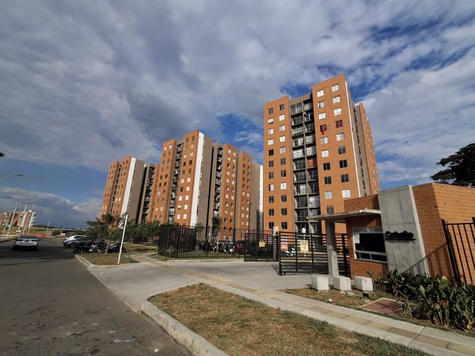 Apartamento de 3 alcobas en arriendo en Ciudad Melendez, Cali, 70 m² · foto 2 de 24