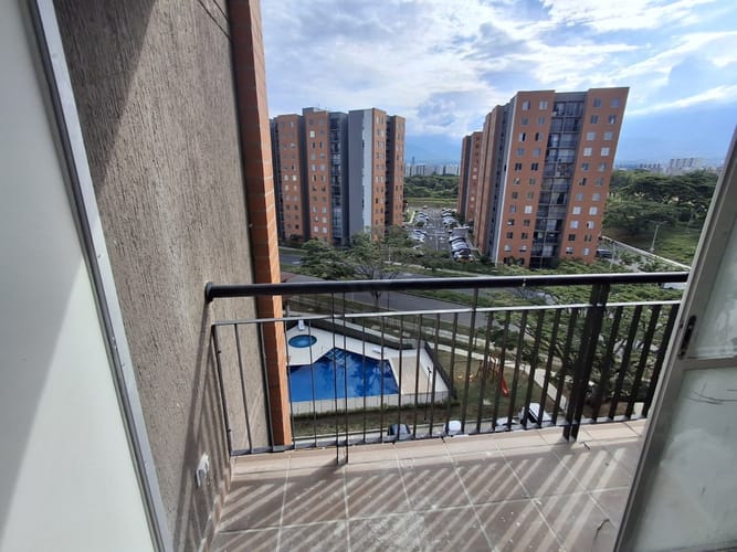 Apartamento de 3 alcobas en arriendo en Ciudad Melendez, Cali, 70 m² · foto 10 de 24