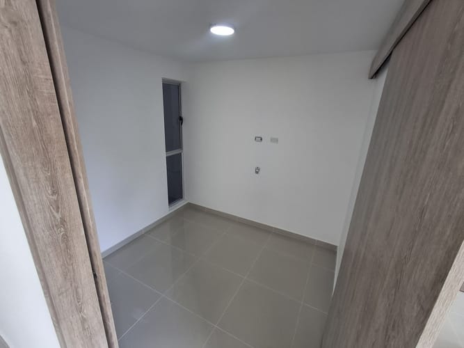 Apartamento de 3 alcobas en arriendo en Ciudad Melendez, Cali, 70 m² · foto 16 de 24
