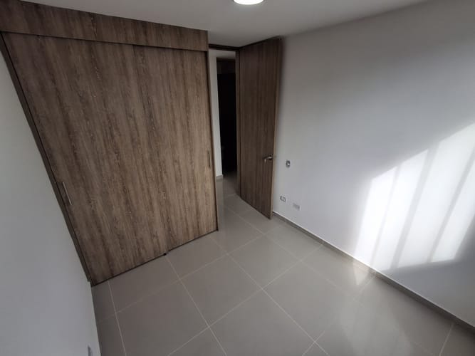 Apartamento de 3 alcobas en arriendo en Ciudad Melendez, Cali, 70 m² · foto 22 de 24