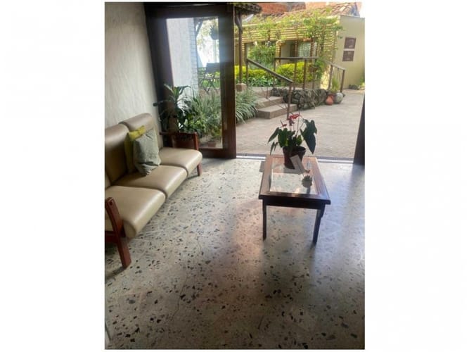 Apartamento de 6 alcobas en venta en La Castellana, Medellín, 398 m² · foto 9 de 20