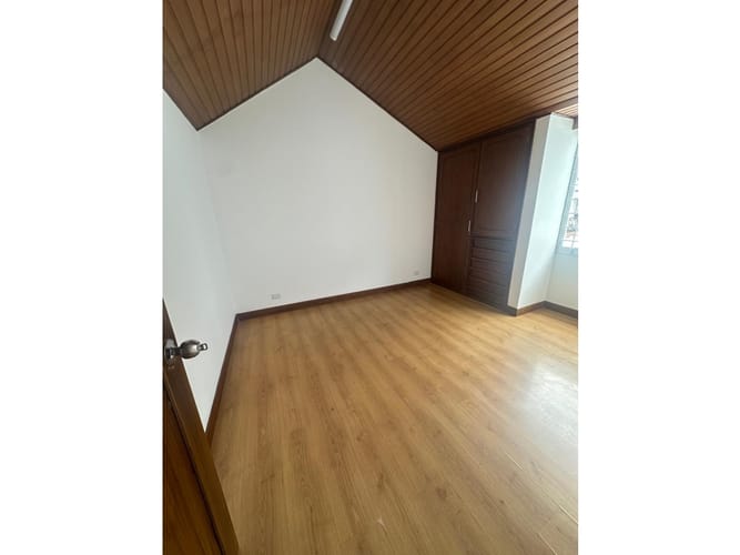 Casa de 3 alcobas en arriendo en Chico, Bogotá, 226 m² · foto 17 de 20