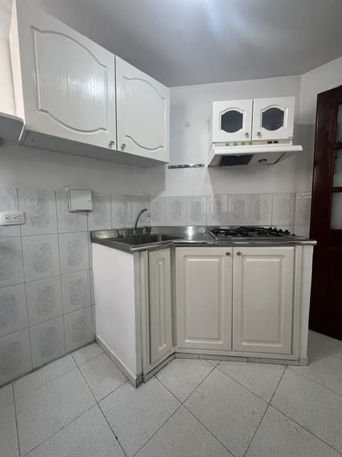 Apartaestudio en arriendo en Alcala, Bogotá, 34 m² · foto 7 de 17