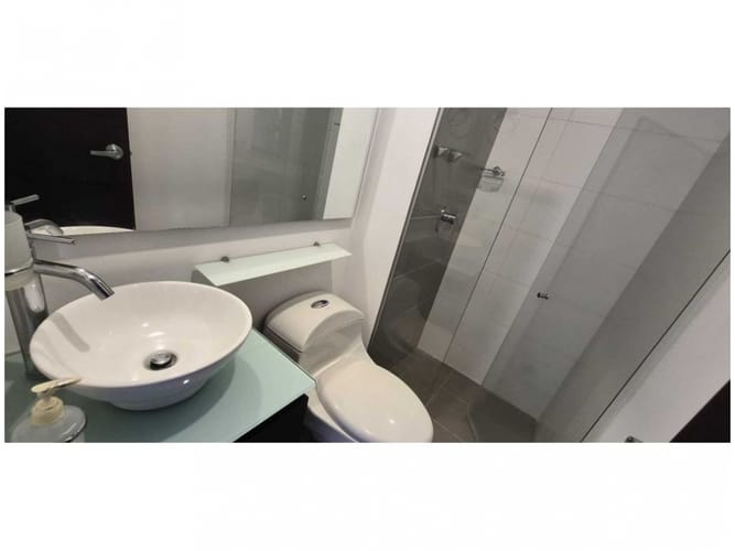 Apartamento de 3 alcobas en venta en Loma De Las Brujas, Envigado, 106 m² · foto 11 de 21