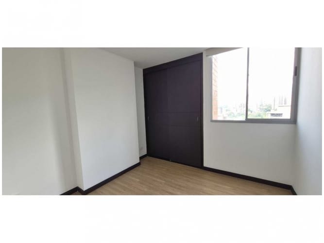 Apartamento de 3 alcobas en venta en Loma De Las Brujas, Envigado, 106 m² · foto 14 de 21