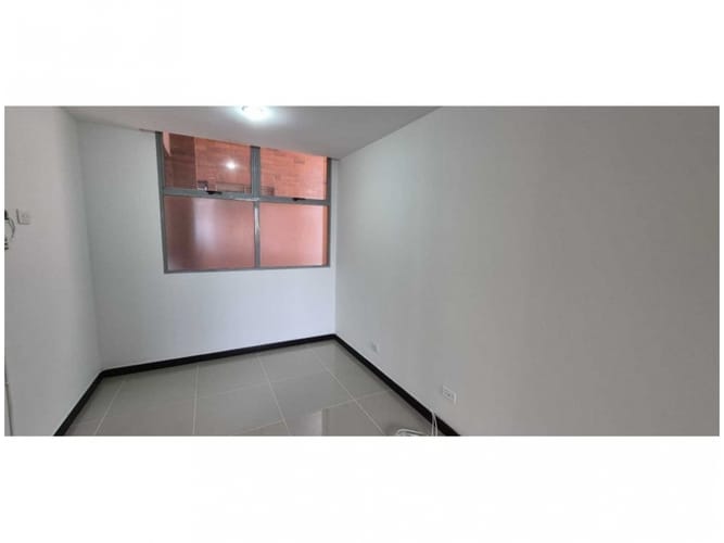 Apartamento de 3 alcobas en venta en Loma De Las Brujas, Envigado, 106 m² · foto 19 de 21