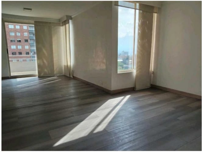 Apartamento de 3 alcobas en venta en El Poblado, Medellín, 95 m² · foto 1 de 10