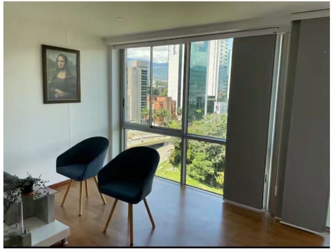 Apartamento de 1 alcoba en venta en Oviedo, Medellín, 52 m² · foto 2 de 21