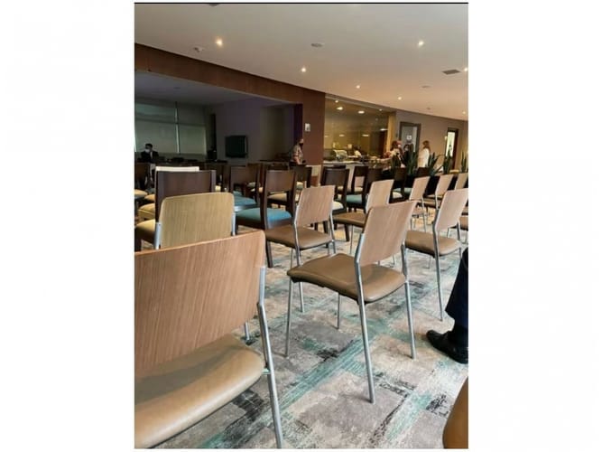 Apartamento de 1 alcoba en venta en Oviedo, Medellín, 52 m² · foto 20 de 21